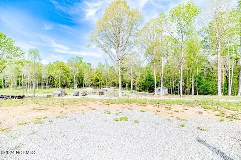 205 Monarch Ln, Cameron, NC 28326 photo 11