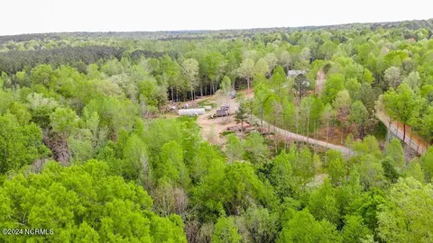 205 Monarch Ln, Cameron, NC 28326 photo 4
