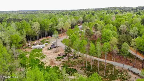 205 Monarch Ln, Cameron, NC 28326 photo 3