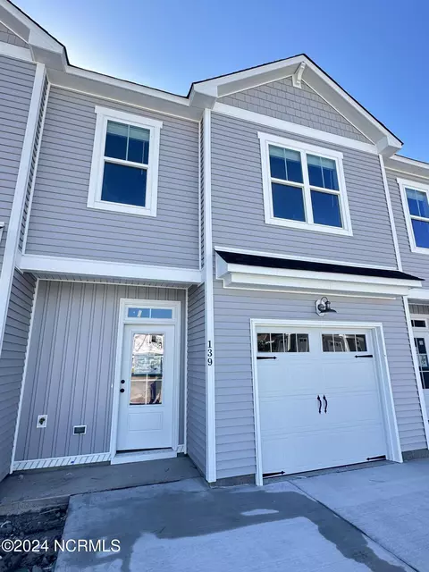 139 Jansen Ln, Winnabow, NC 28479