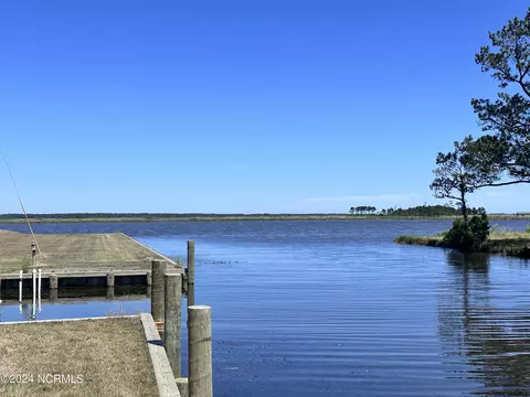 149 Williams Dr, Knotts Island, NC 27950