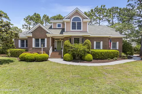 4123 Lark Bunting Ct SE, Southport, NC 28461