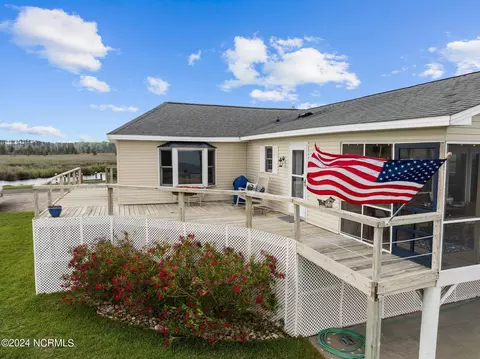 953 Gum Point Rd, Bath, NC 27808 photo 8