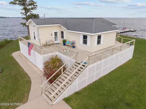953 Gum Point Rd, Bath, NC 27808 photo 9