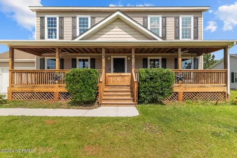 204 Michel Ct, Hubert, NC 28539 photo 2