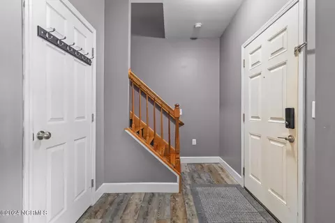 204 Michel Ct, Hubert, NC 28539 photo 3