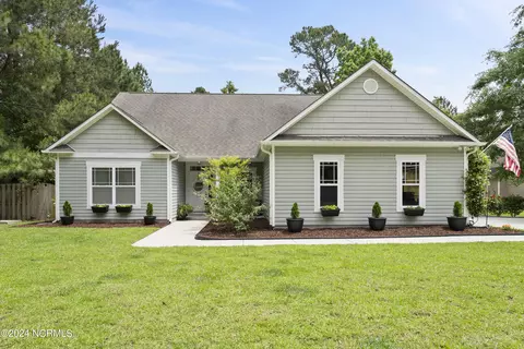 378 Turner Way, Hampstead, NC 28443