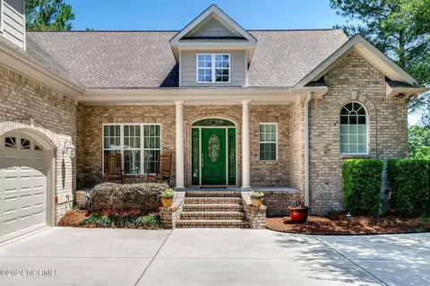 Exterior - 263 Red Fox Run Dr, Wallace, NC 28466 photo 1 of 10