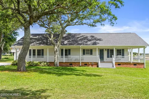 1729 Crane Rd SW, Ocean Isle Beach, NC 28469