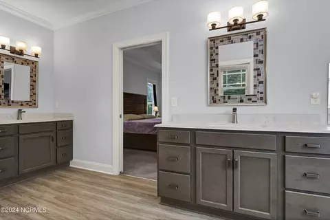 Bath - 194 Cellars Way, Wallace, NC 28466 photo 2 of 5