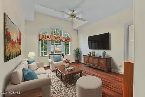 Living - 27 Northam Ct, Pinehurst, NC 28374 photo 2 of 2