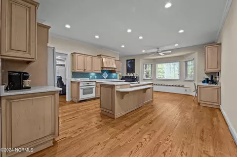 Kitchen - 27 Northam Ct, Pinehurst, NC 28374 photo 1 of 4