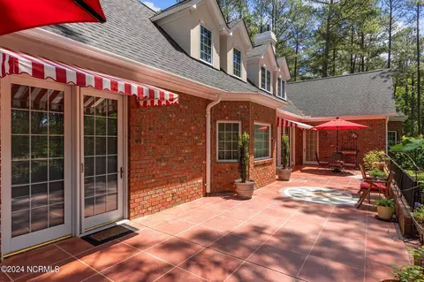 Exterior - 27 Northam Ct, Pinehurst, NC 28374 photo 1 of 5