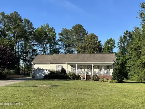 106 Karrie Ann Pl, Pikeville, NC 27863