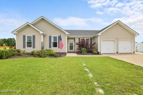 186 Pier Landing Loop, South Mills, NC 27976