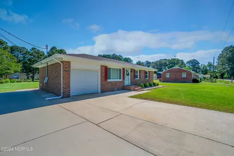 1806 Fearing Ave, Elizabeth City, NC 27909
