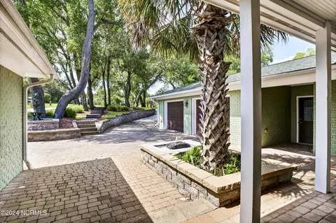 Exterior - 336 Olde Point Loop, Hampstead, NC 28443 photo 5 of 21