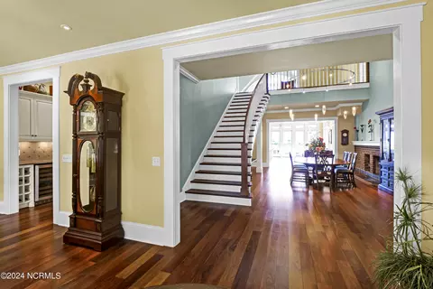 Entry Way - 336 Olde Point Loop, Hampstead, NC 28443 photo 2 of 4