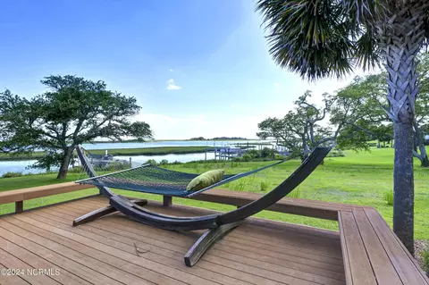 Exterior - 336 Olde Point Loop, Hampstead, NC 28443 photo 9 of 21