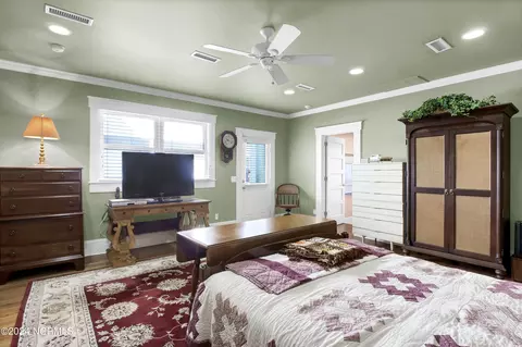 Bedroom - 336 Olde Point Loop, Hampstead, NC 28443 photo 9 of 9