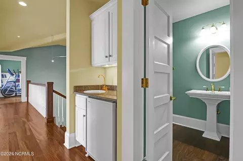 Entry Way - 336 Olde Point Loop, Hampstead, NC 28443 photo 4 of 4