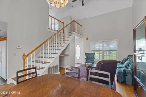 Dining - 116 Tripzend Lndg, Davis, NC 28524 photo 3 of 4