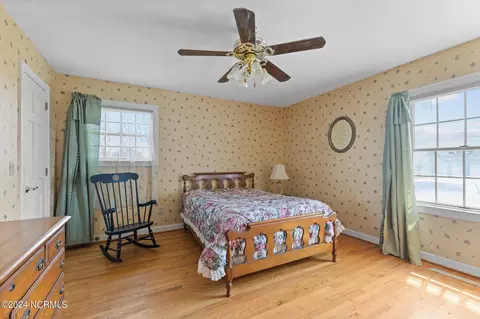 Bedroom - 116 Tripzend Lndg, Davis, NC 28524 photo 1 of 6