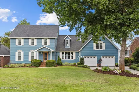 158 White Oak Bluff Rd, Stella, NC 28582