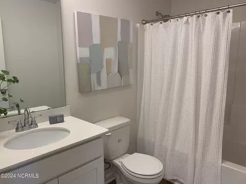 Bath - 880 Downing Rd, Boiling Spring Lakes, NC 28461 photo 1 of 3