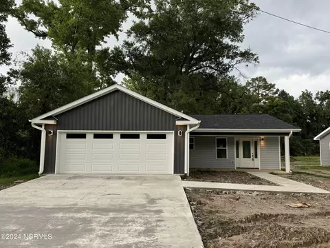 504 Francktown Rd, Richlands, NC 28574