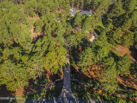 View/Area - 70 Cypress Point Dr, Pinehurst, NC 28374 photo 7 of 14