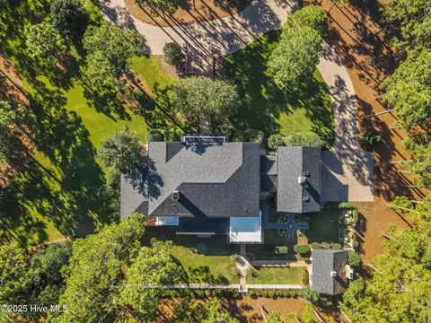 View/Area - 70 Cypress Point Dr, Pinehurst, NC 28374 photo 6 of 14