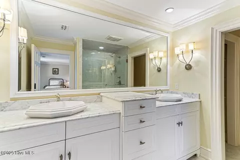 Bath - 70 Cypress Point Dr, Pinehurst, NC 28374 photo 9 of 15