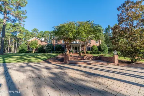 Exterior - 70 Cypress Point Dr, Pinehurst, NC 28374 photo 40 of 48