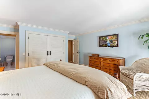Bedroom - 70 Cypress Point Dr, Pinehurst, NC 28374 photo 7 of 11