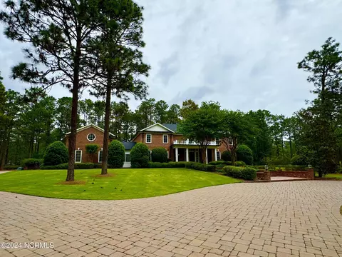 Other - 70 Cypress Point Dr, Pinehurst, NC 28374 photo 1 of 42