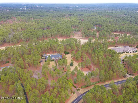 View/Area - 70 Cypress Point Dr, Pinehurst, NC 28374 photo 1 of 14