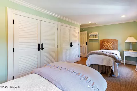 Bedroom - 70 Cypress Point Dr, Pinehurst, NC 28374 photo 9 of 11
