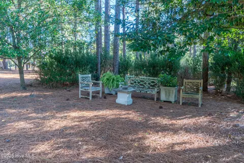 Exterior - 70 Cypress Point Dr, Pinehurst, NC 28374 photo 33 of 48