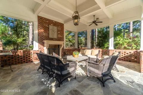 Exterior - 70 Cypress Point Dr, Pinehurst, NC 28374 photo 22 of 48
