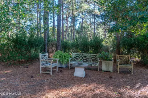 Exterior - 70 Cypress Point Dr, Pinehurst, NC 28374 photo 34 of 48