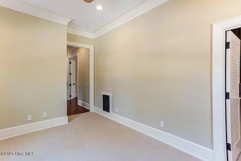 Bedroom - 70 Cypress Point Dr, Pinehurst, NC 28374 photo 3 of 11