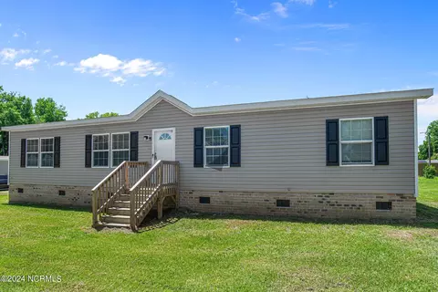 5936 Berkley Ct, Grifton, NC 28530
