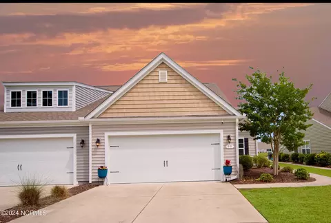 95 Calabash Lakes Blvd, Calabash, NC 28467