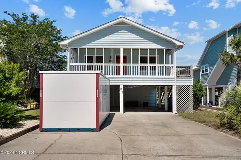 929 Coast Walk Ln, Carolina Beach, NC 28428