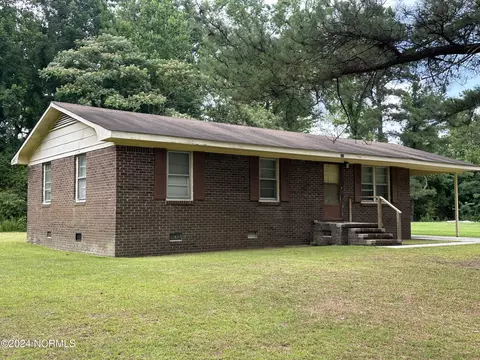 243 Choco Village Rd, Chocowinity, NC 27817