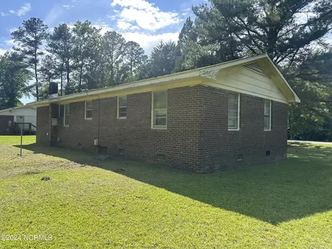 243 Choco Village Rd, Chocowinity, NC 27817 photo 8