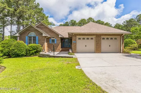 639 Kings Trl, Sunset Beach, NC 28468