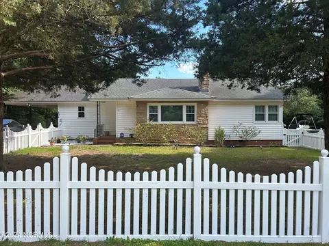 604 Holbrooke Ave, Wilmington, NC 28412