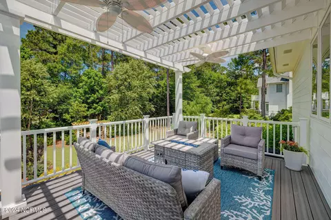 387 Royal Tern Dr, Hampstead, NC 28443 photo 6